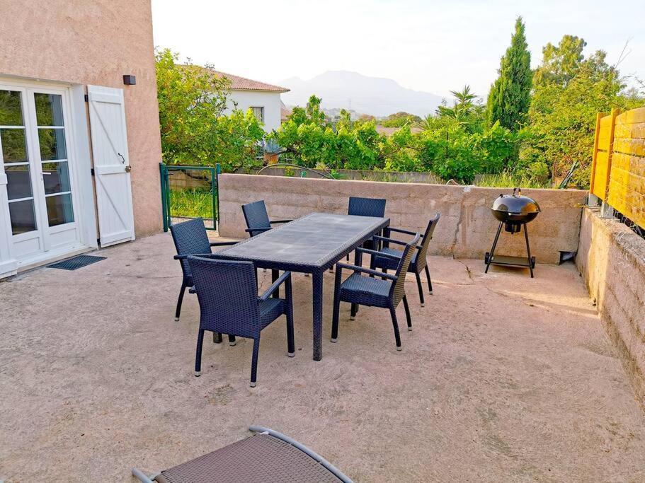 Charmant Appartement, T2 50M2, A Biguglia エクステリア 写真